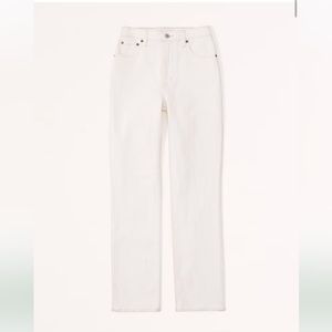 Abercrombie Curve Love Ultra High Rise Ankle Straight Jean in Cream Size 24 NWT
